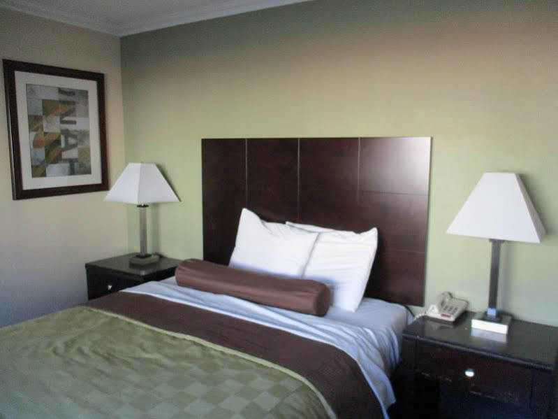 Metropolitan Inn & Suites Los Angeles Dış mekan fotoğraf